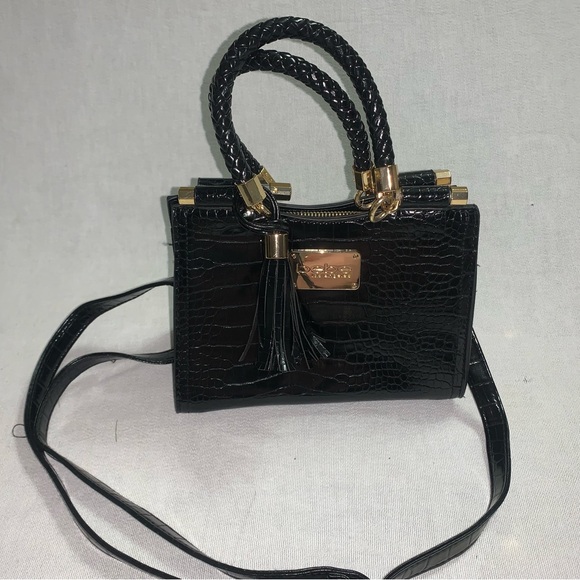 Cute black purse for a night out! - Picture 5 of 8